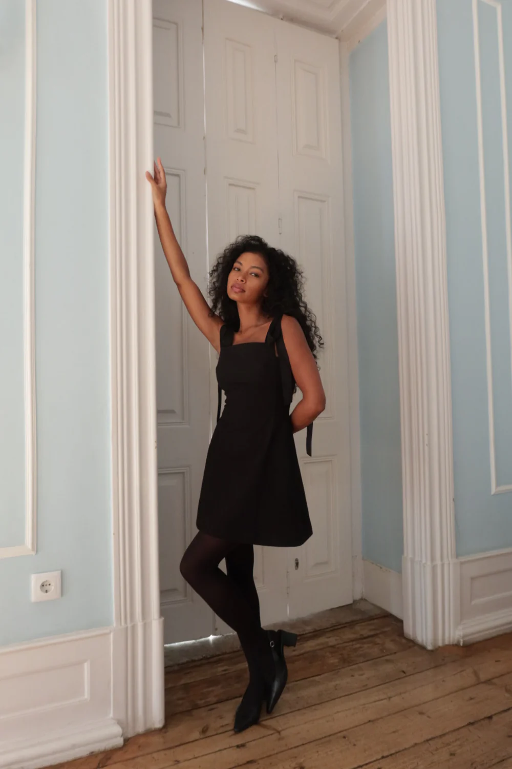 Thora Dress Black